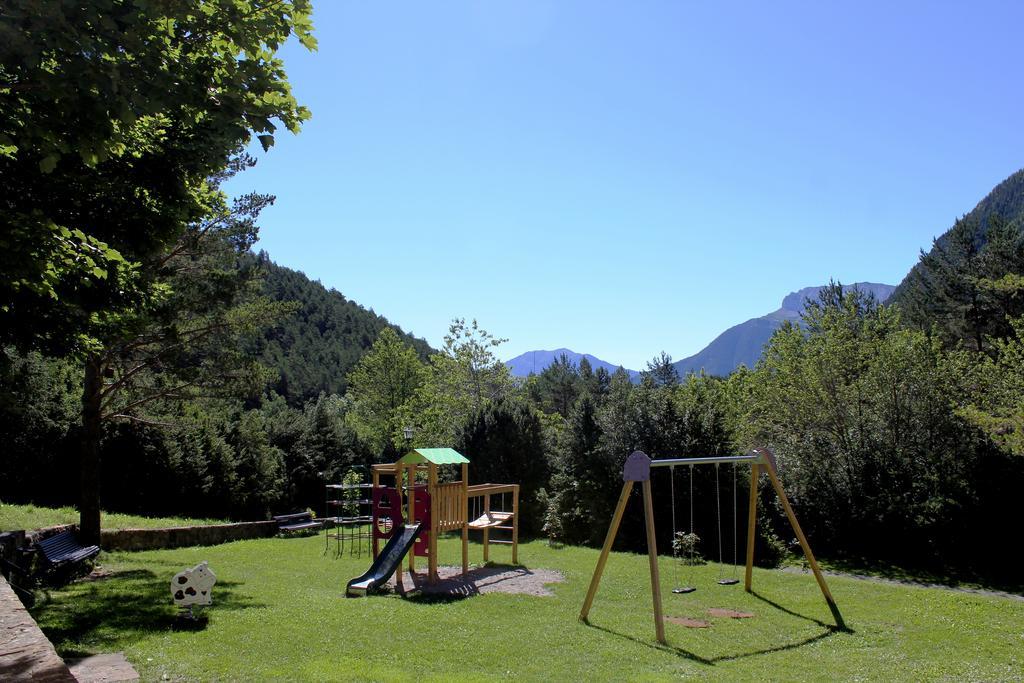 Hotel Camping Pineta Bielsa Exterior foto