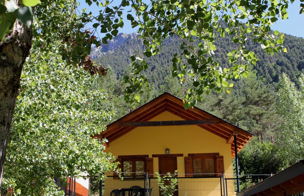 Hotel Camping Pineta Bielsa Zimmer foto